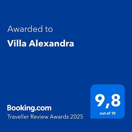 Villa Alexandra 네아 이라클리아 외부 사진